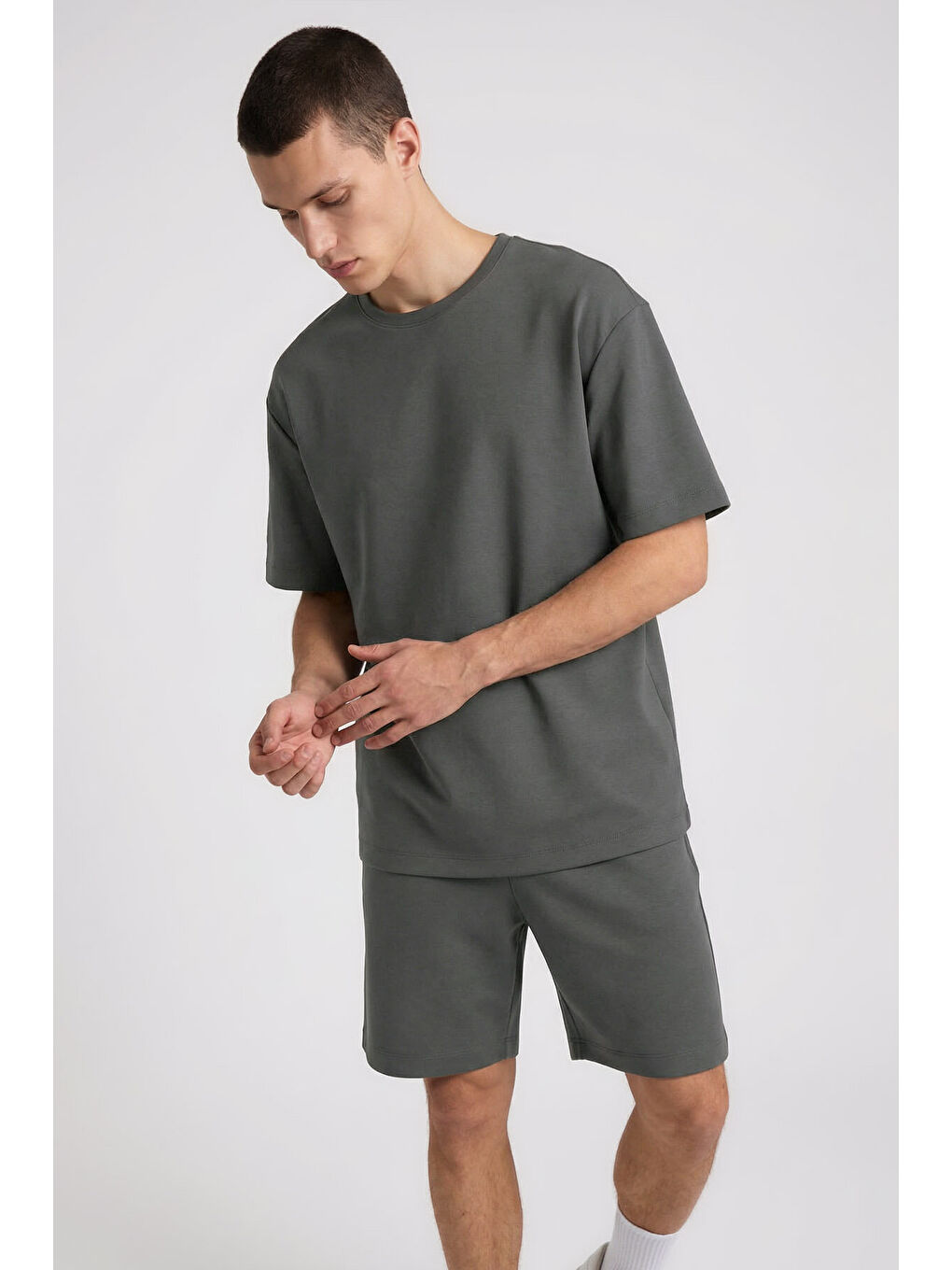 Haki Oversize Fit Basic Erkek Şort Takım - 85292-3