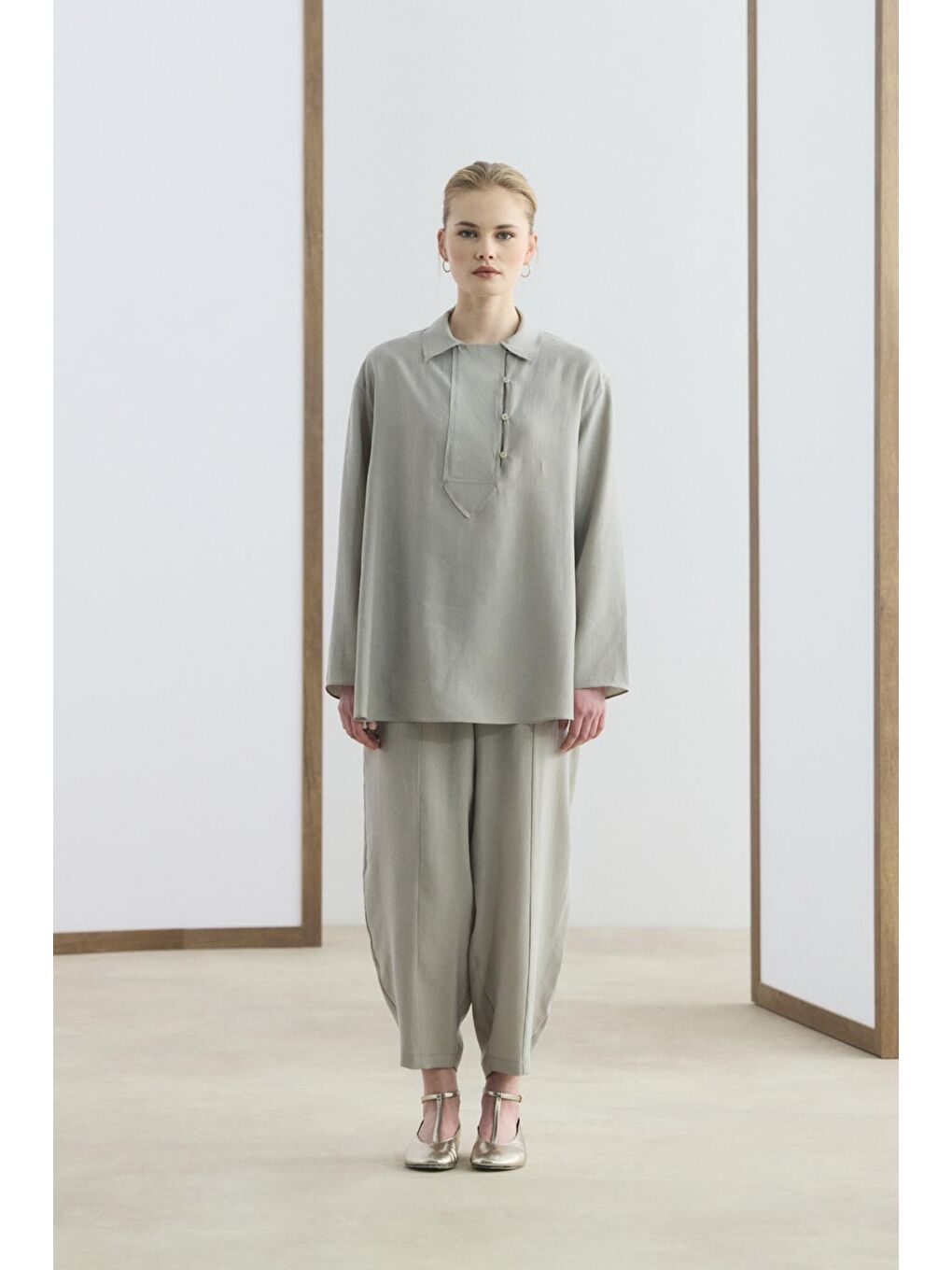 Bej Yaka Detaylı Tunik Pantolon Takım Taş-4