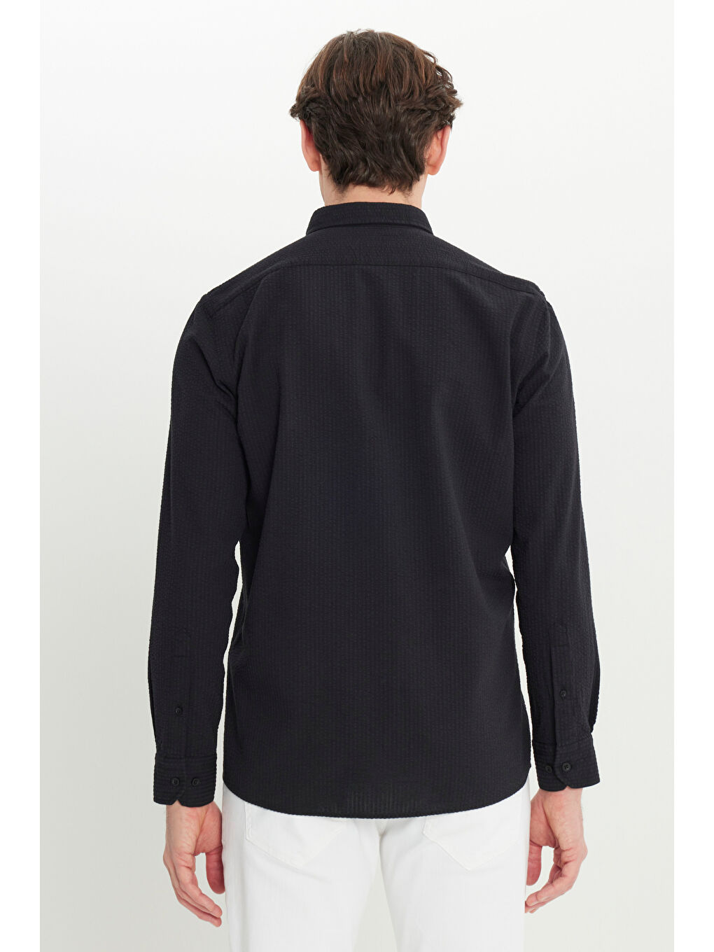 Erkek Siyah %100 Pamuk Slim Fit Dar Kesim Düğmeli Yaka Gofre Desenli Gömlek-4