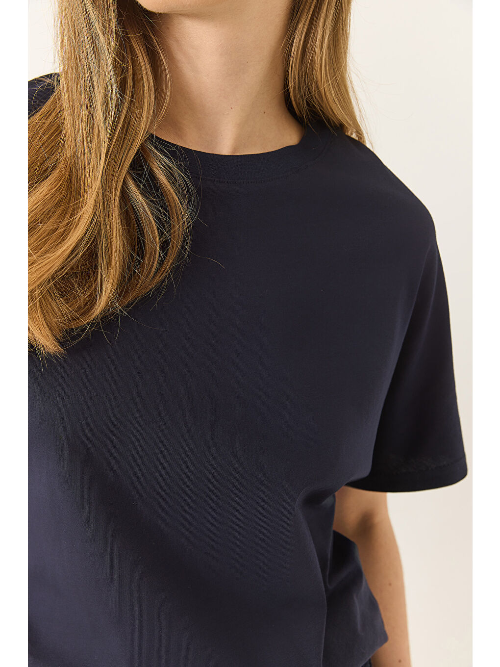 Lacivert Kadın Organik Pamuklu Regular Kalıp Bisiklet Yaka Basic Kısa Kollu T-Shirt-5