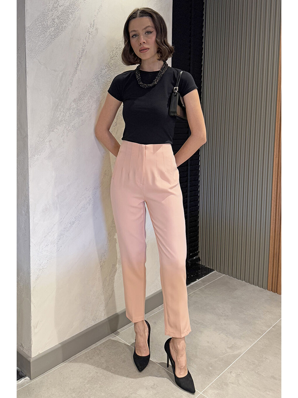 Pembe Kadın Boru Paça Pantolon-1