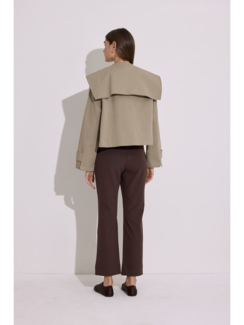 Geniş Yaka Kısa Trençkot Yeşil-5