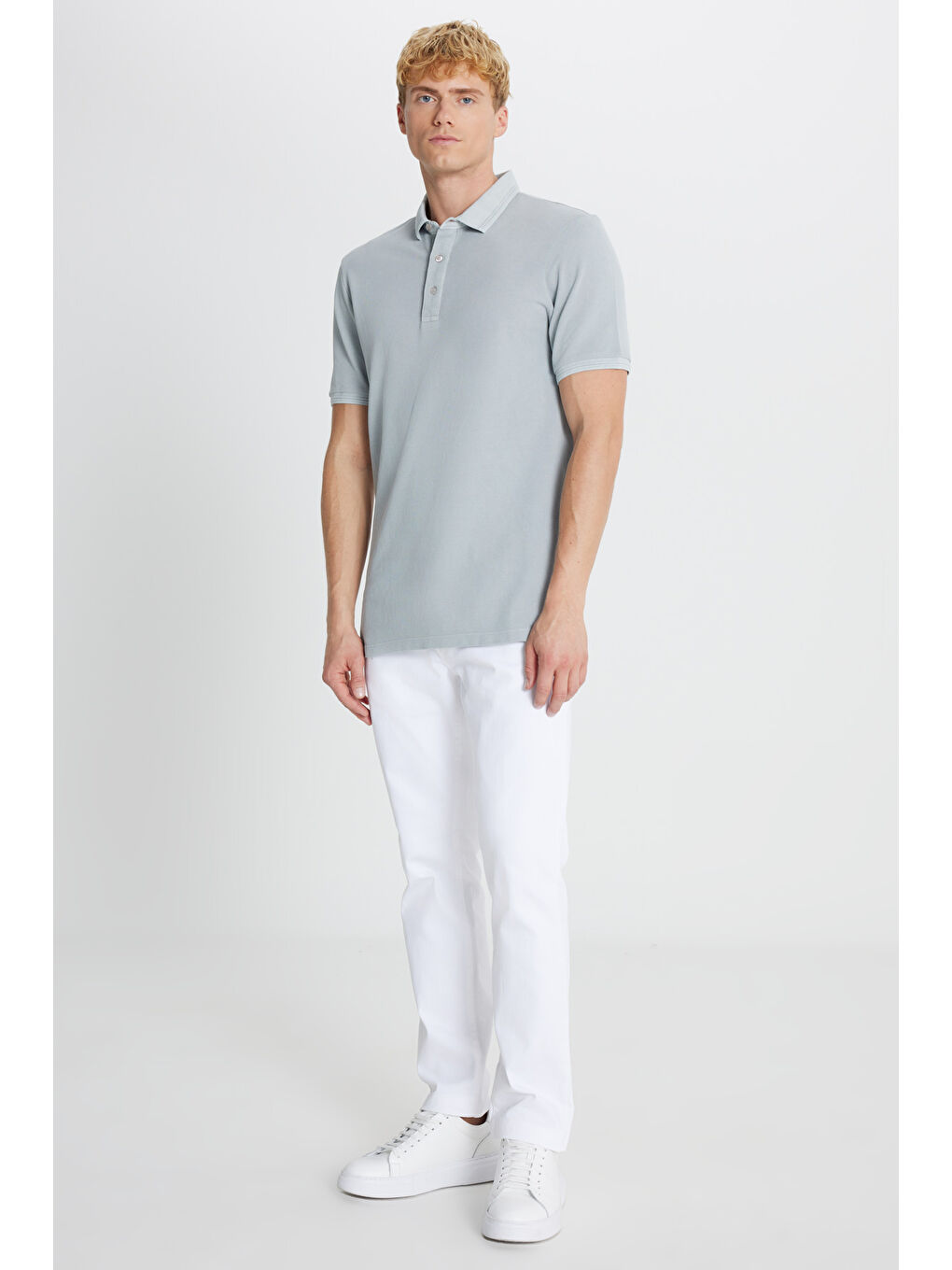 Erkek Gri %100 Pamuk Slim Fit Dar Kesim Polo Yaka Tişört-1