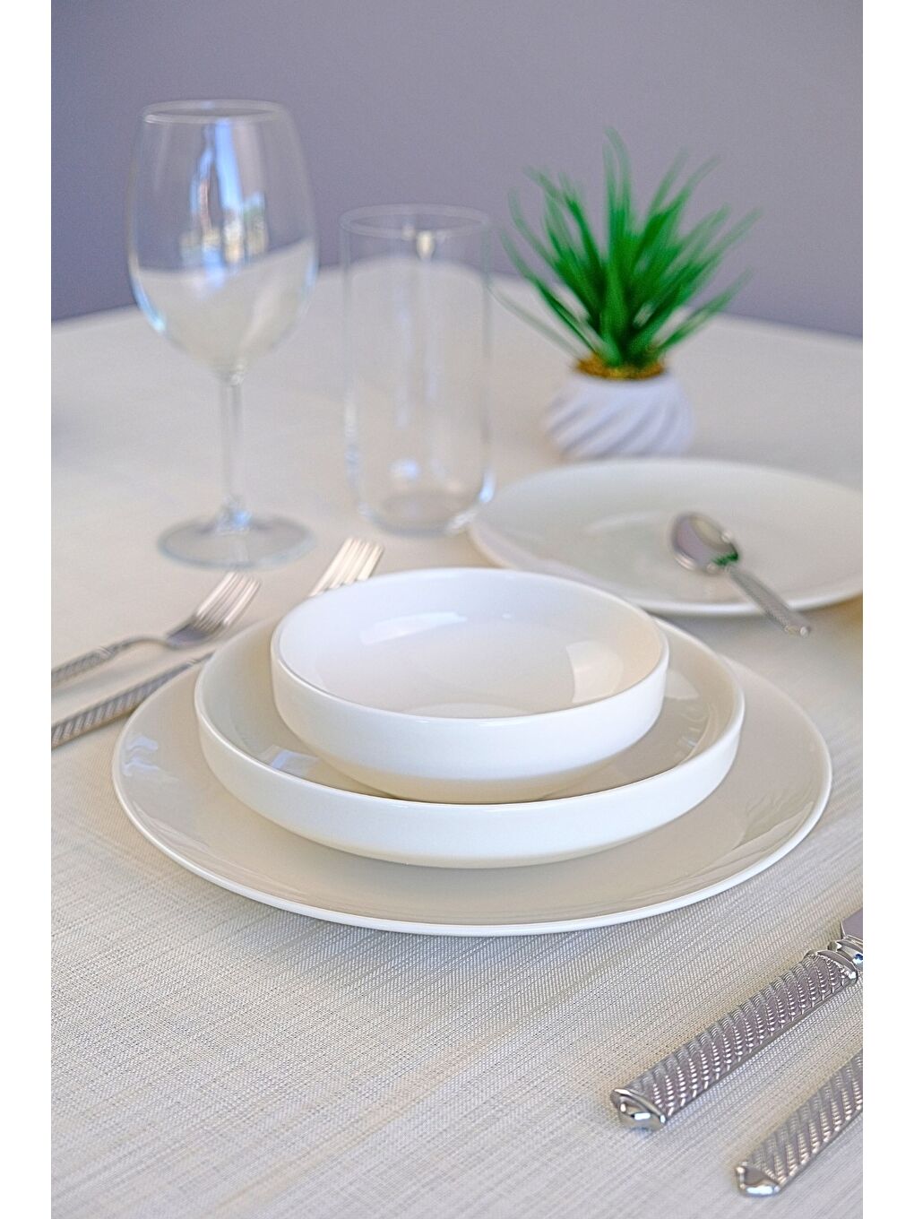 Beyaz Sofia Porselen Yemek Takımı 24 Parça 6 Kişilik-3