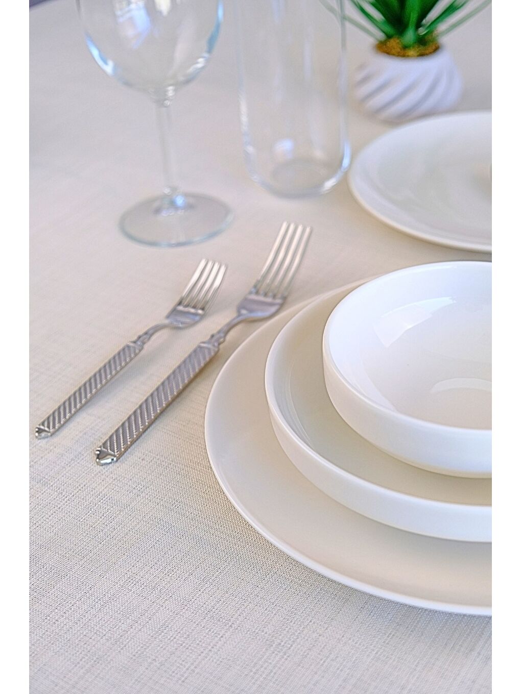 Beyaz Sofia Porselen Yemek Takımı 24 Parça 6 Kişilik-5