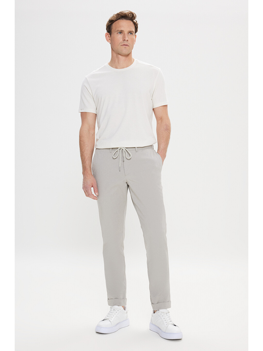 Açık Gri Comfort Fit Rahat Kesim Yan Cepli Desenli Beli Lastikli Erkek Pantolon-1