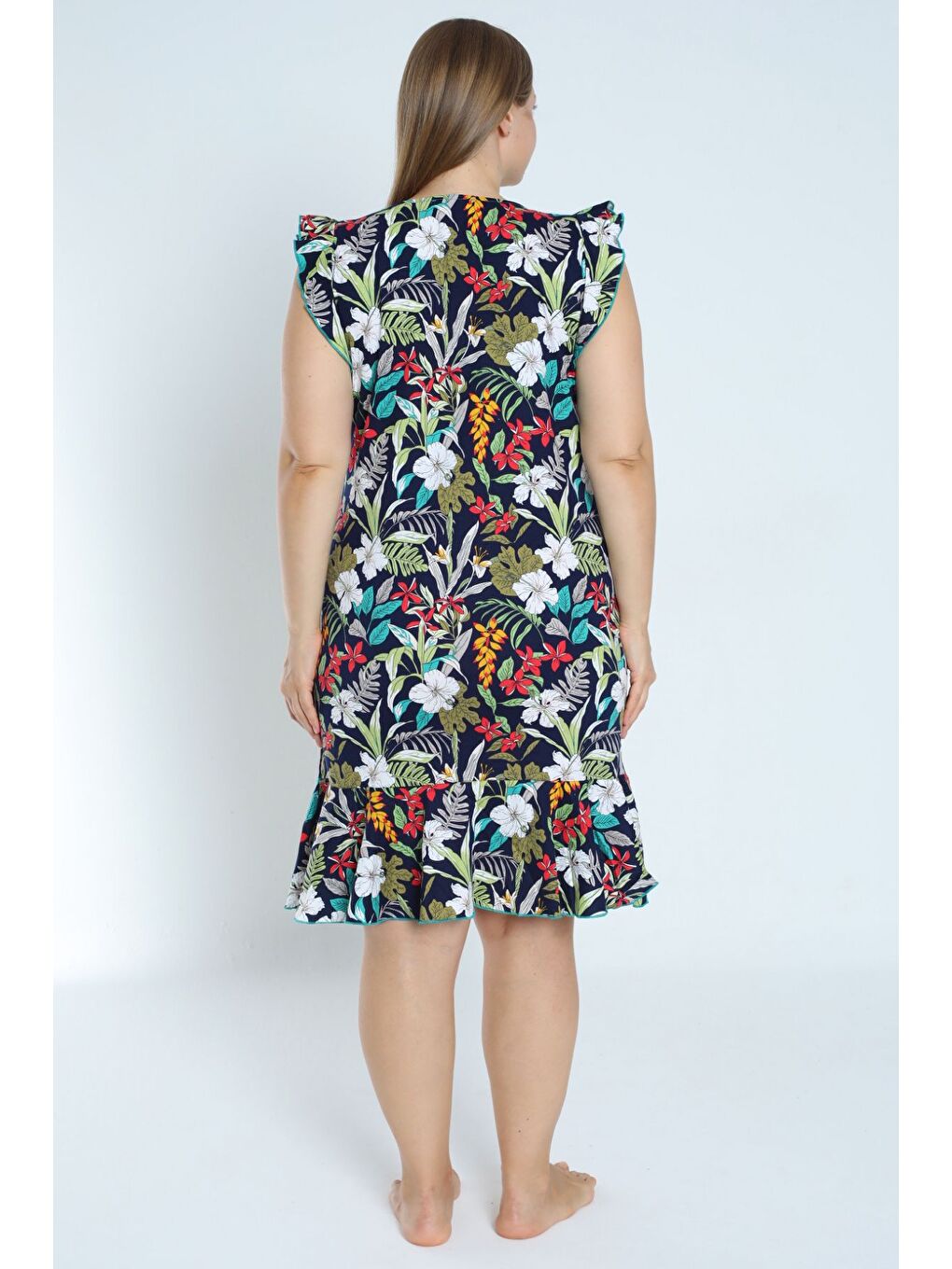 Lacivert Kadın Büyük Beden Desenli %100 Pamuk Cepli Kolu ve Eteği Fırfırlı Elbise-3