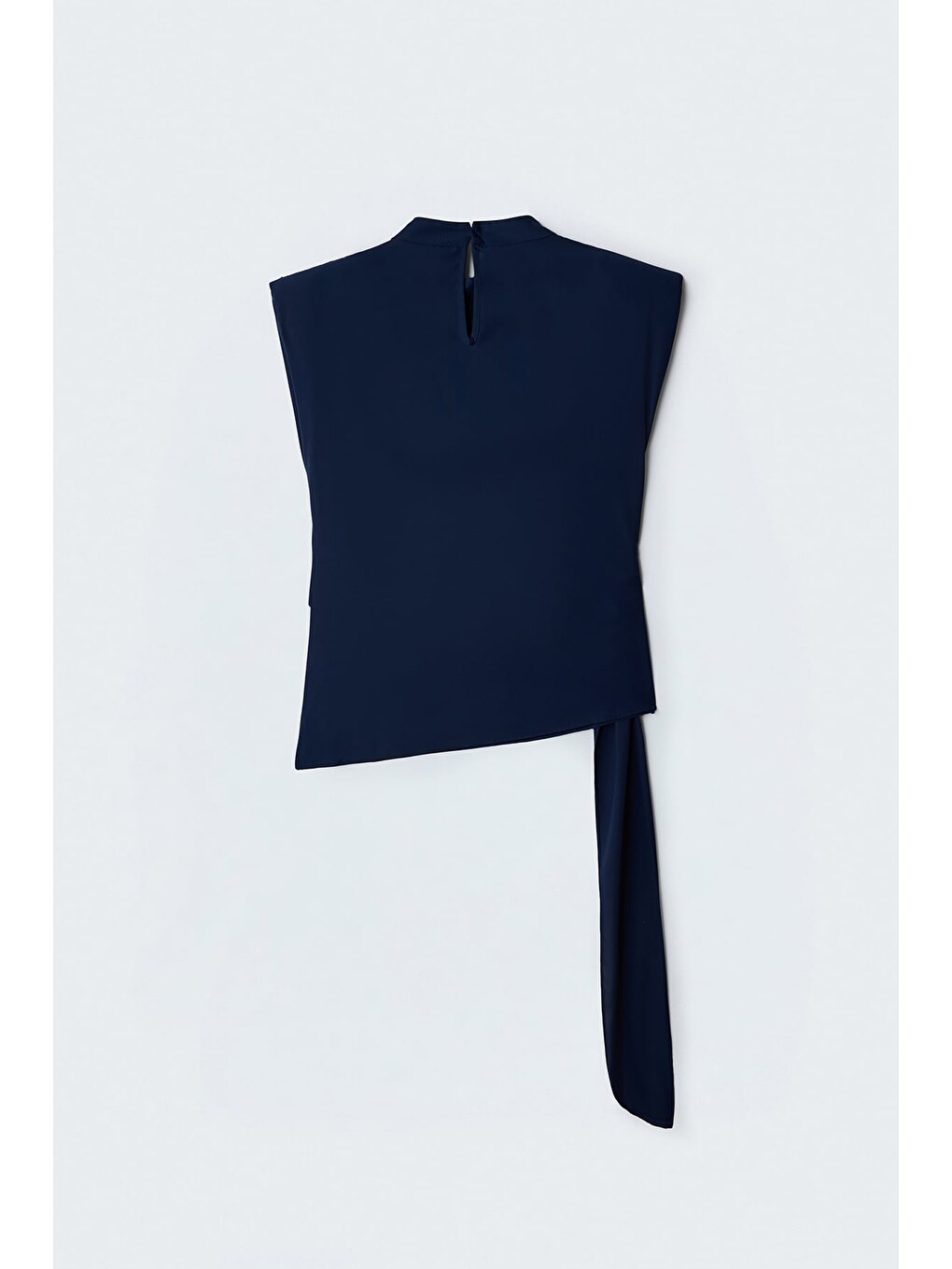 Kuşak Detaylı Aksesuarlı Bluz - Lacivert-5
