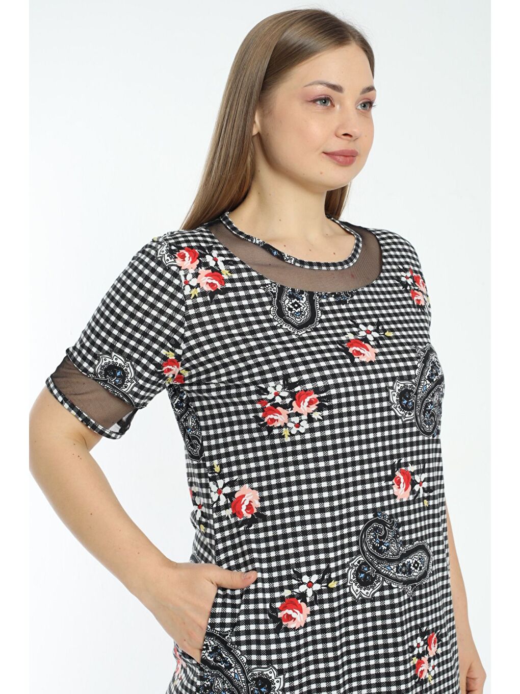 Beyaz desenli cepli tül detaylı kısa kollu büyük beden elbise-2