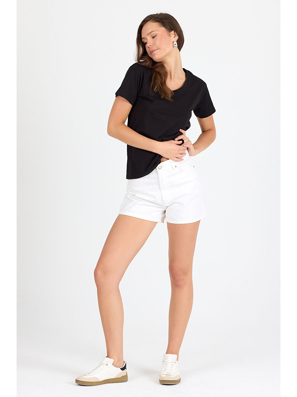 Siyah Kadın V Yaka T-shirt 3005-2