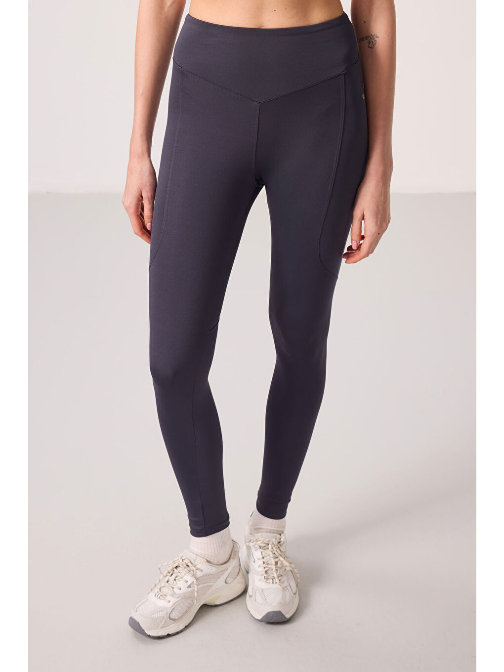 Antrasit Polyester Standart Fit Esnek Performans Kadın Tayt - 94666-1