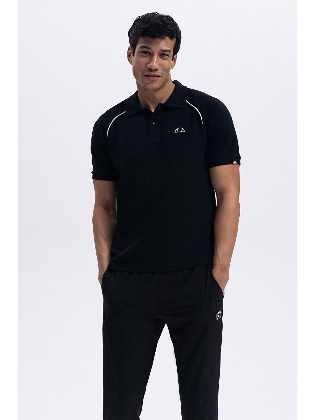 Siyah Pamuklu Regular Fit Logolu Polo Yaka T Shirt EM407-BK