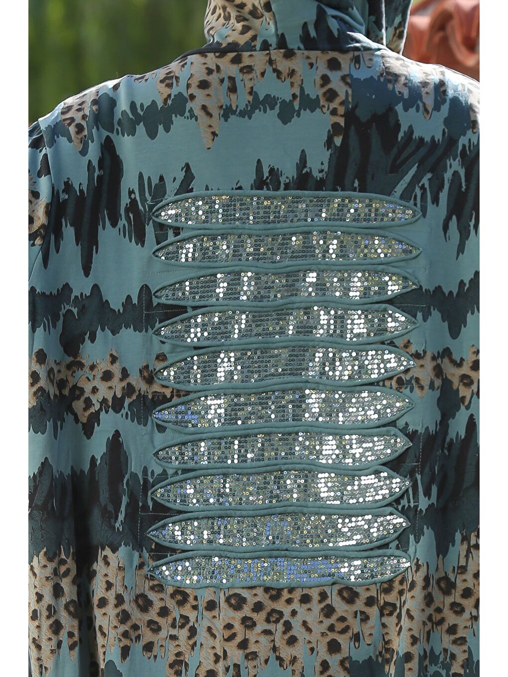 İtalyan Yeşil Kapüşonlu Düğmeli Uzun Kollu Leopar Desenli Cepli İnce Casual Dokuma Ceket 88 72-2