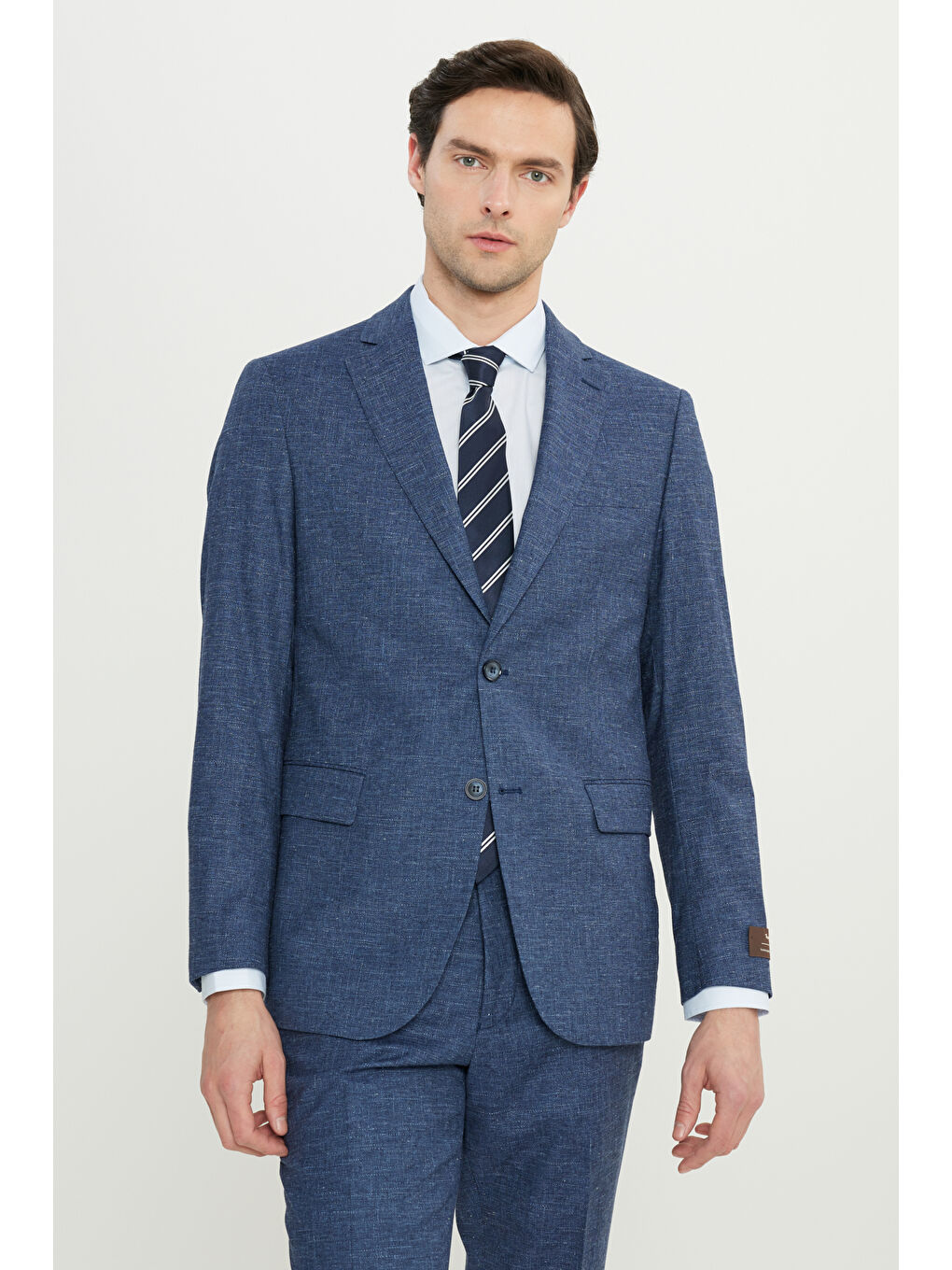 Erkek İndigo Yünlü Slim Fit Mono Yaka Kapak Cepli Takım Elbise-3