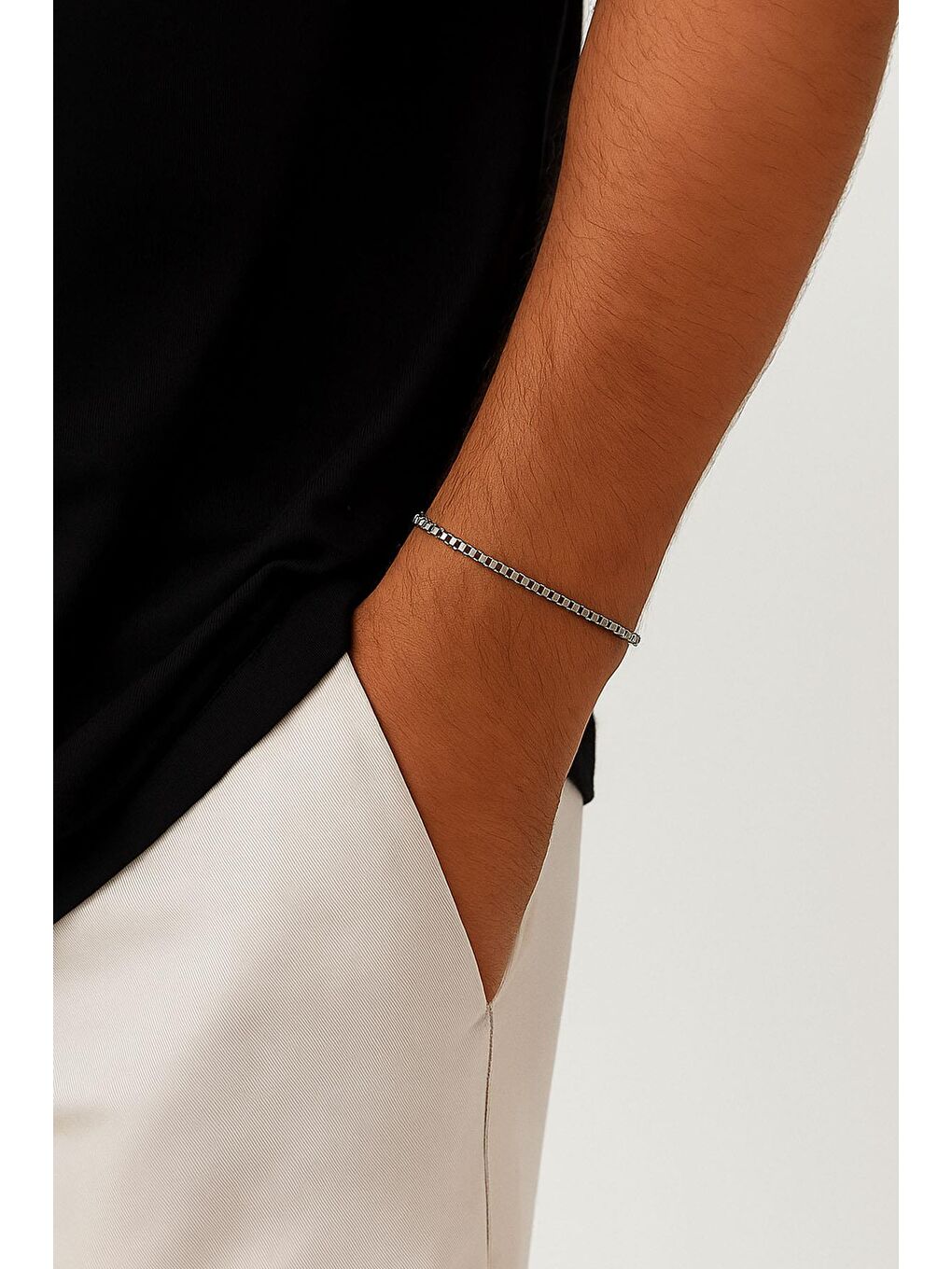 Gri Erkek İnce Yuvarlak Çelik Bileklik (19cm)-3