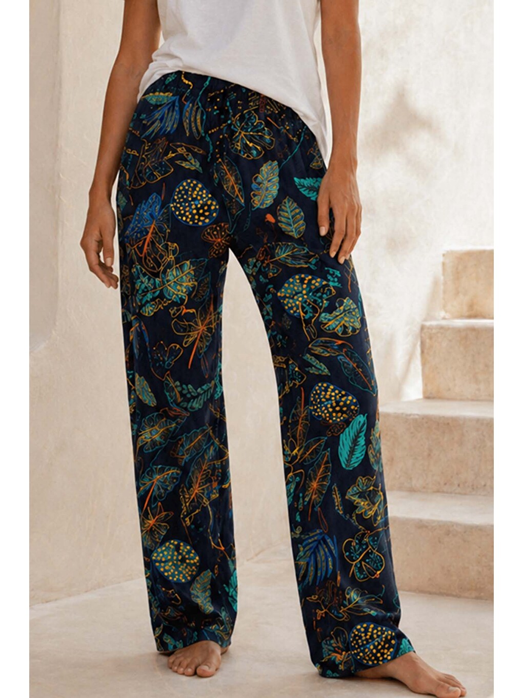 Büyük Beden Kadın Yaprak Desen Viskon Kumaş Penye Battal Tek Pijama Alt 25 Lacivert03-1