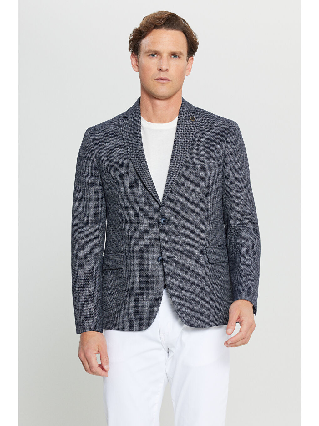 Erkek Lacivert Regular Fit Normal Kesim Mono Yaka Kapak Cepli Armürlü Blazer Ceket