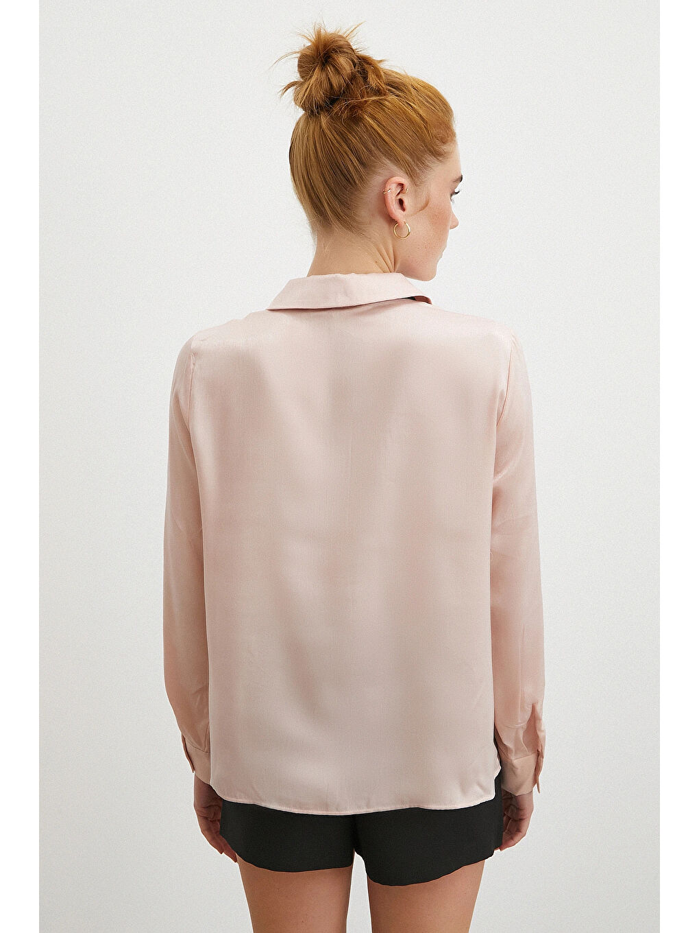 Yaka Bağlamalı Saten Gömlek Pembe-3