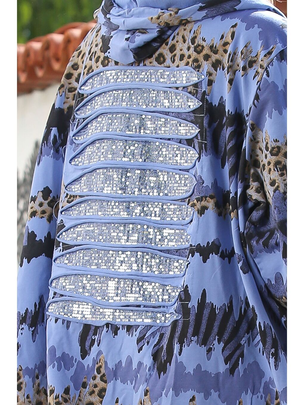 İtalyan Lavanta Mavisi Kapüşonlu Düğmeli Uzun Kollu Leopar Desenli Cepli İnce Dokuma Ceket 88 72-2