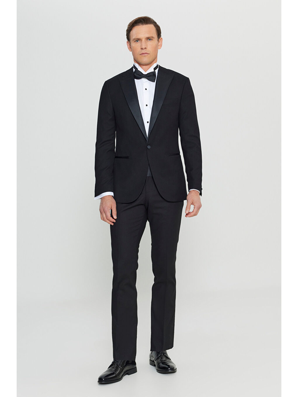 Erkek Siyah Slim Fit Kırlangıç Yaka Fleto Cepli Damatlık Smokin Takım-2
