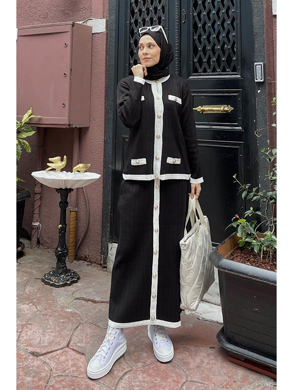 Cep Detaylı Düğme Detaylı Triko Takım Siyah