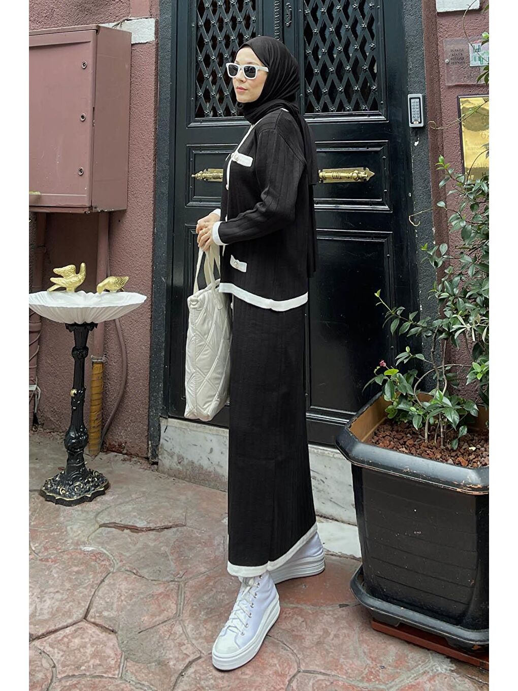 Cep Detaylı Düğme Detaylı Triko Takım Siyah-1