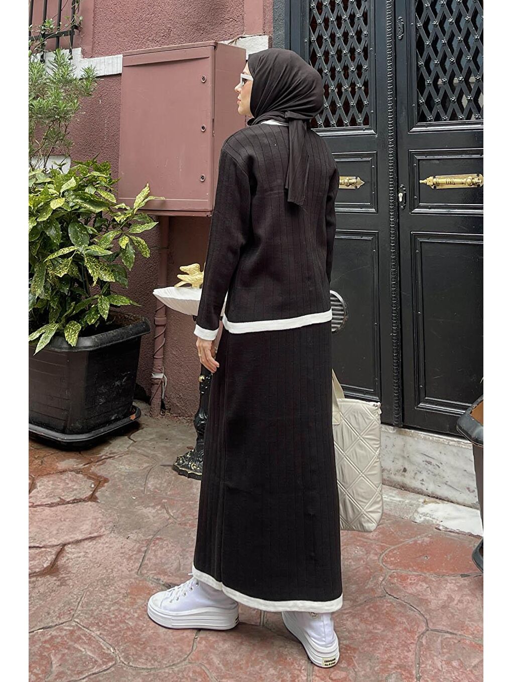 Cep Detaylı Düğme Detaylı Triko Takım Siyah-3