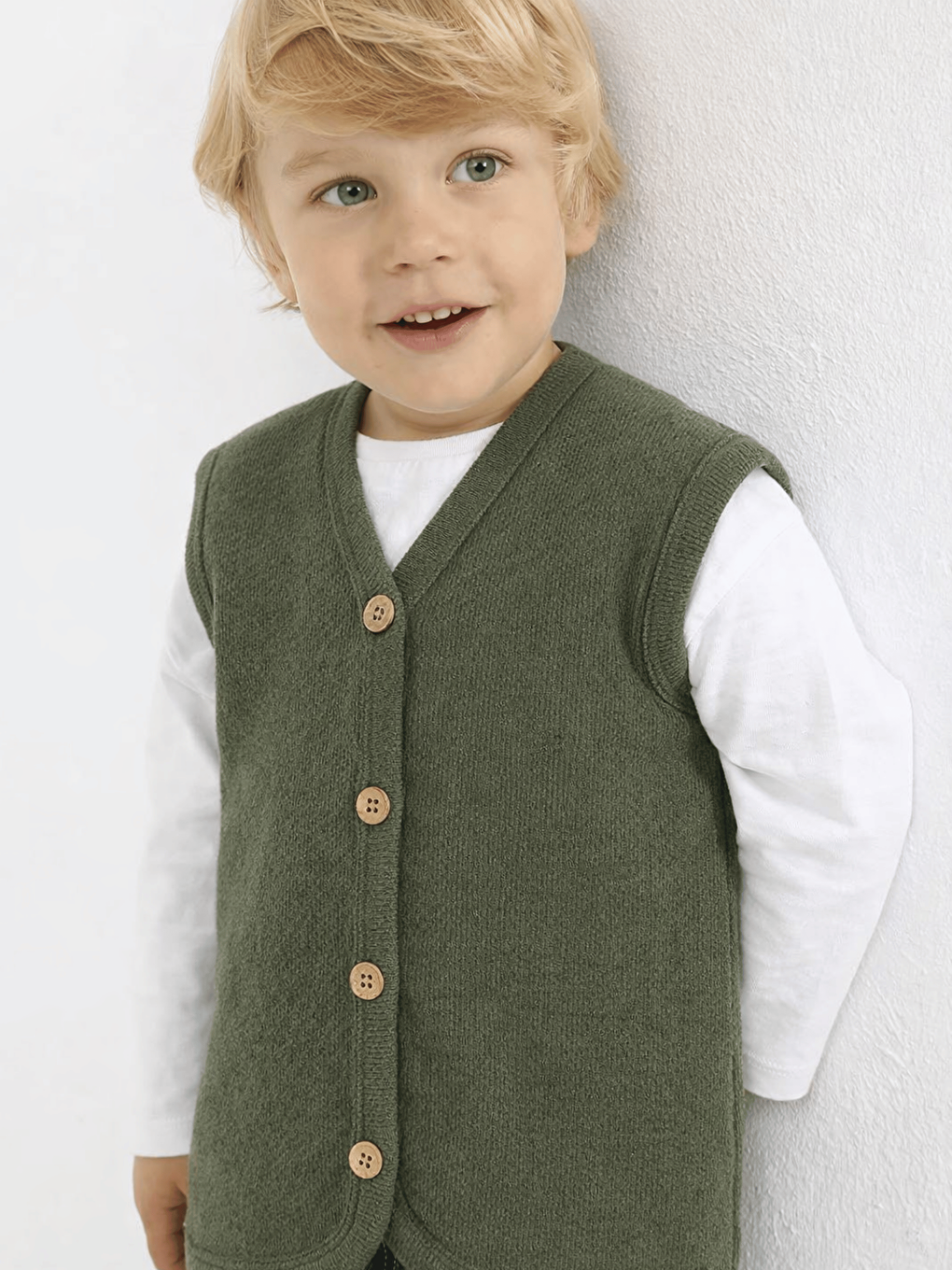 Haki V Yaka Erkek Bebek Yelek-1