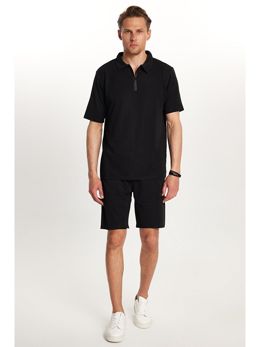 Erkek Standart Fit Pamuklu Fermuarlı Polo Yaka Tişört Beli Bağcıklı Siyah Şort Takım-4