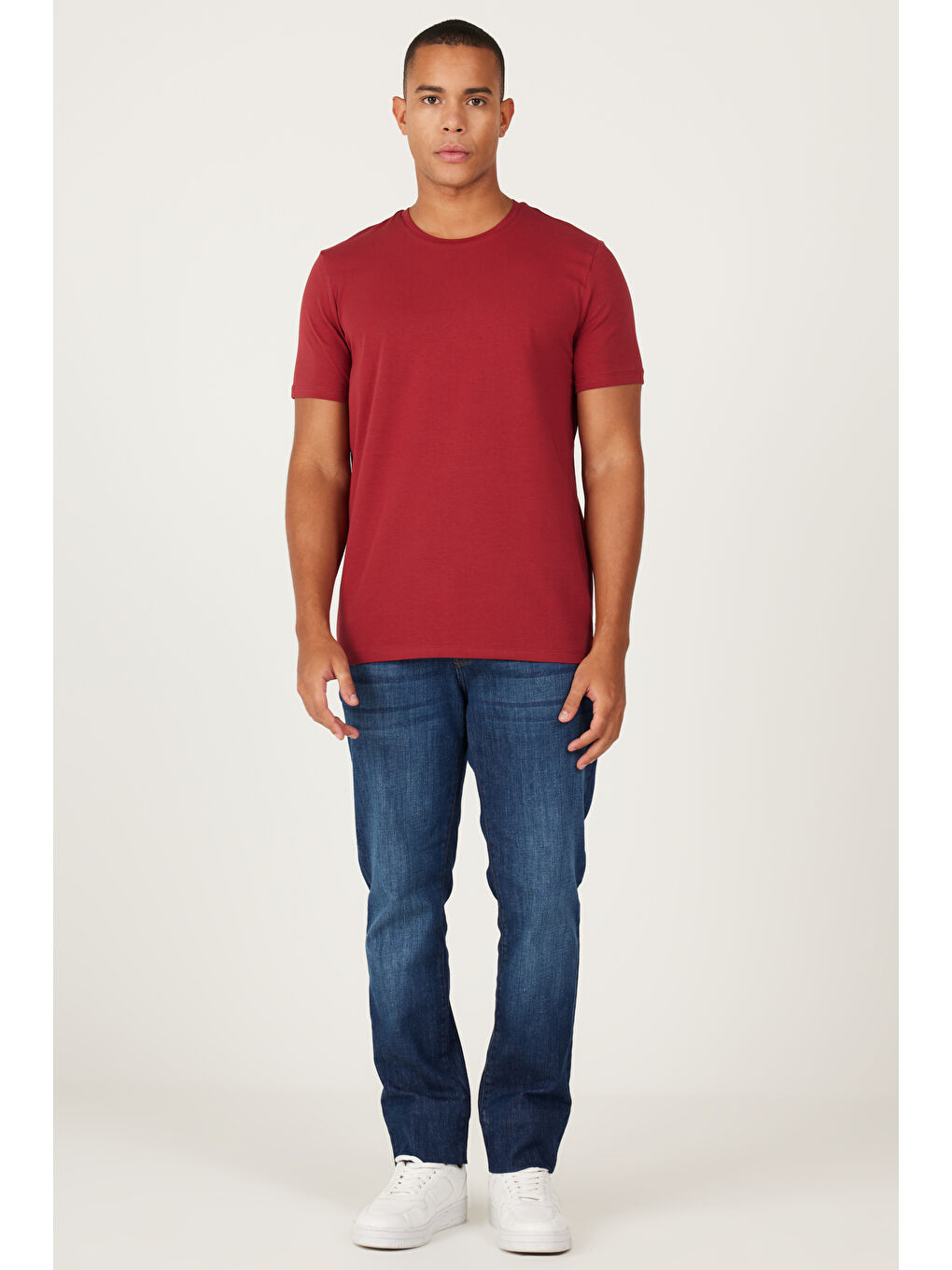 Erkek Bordo 360 Derece Her Yöne Esneyen Slim Fit Bisiklet Yaka Tişört-1