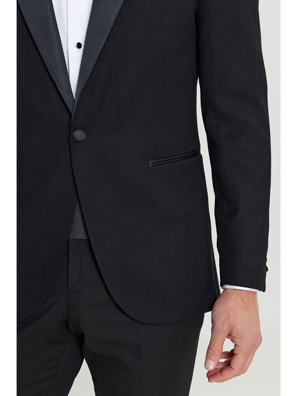 Erkek Siyah Slim Fit Kırlangıç Yaka Fleto Cepli Damatlık Smokin Takım-4