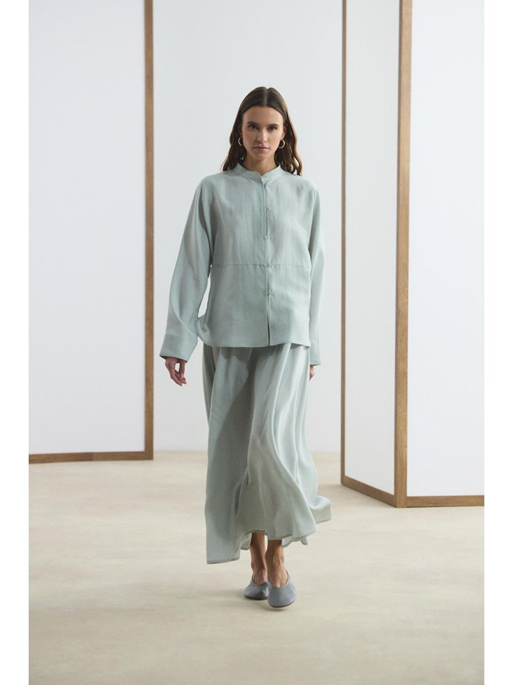 Hakim Yaka Gömlek Etek Takım Açık Gri