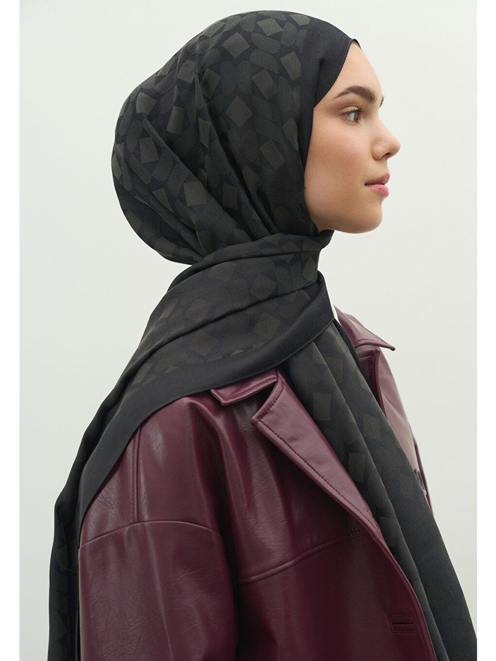 Antrasit OSLO PAMUK FLOŞ JAKARLI ŞAL ANTRASİT-2