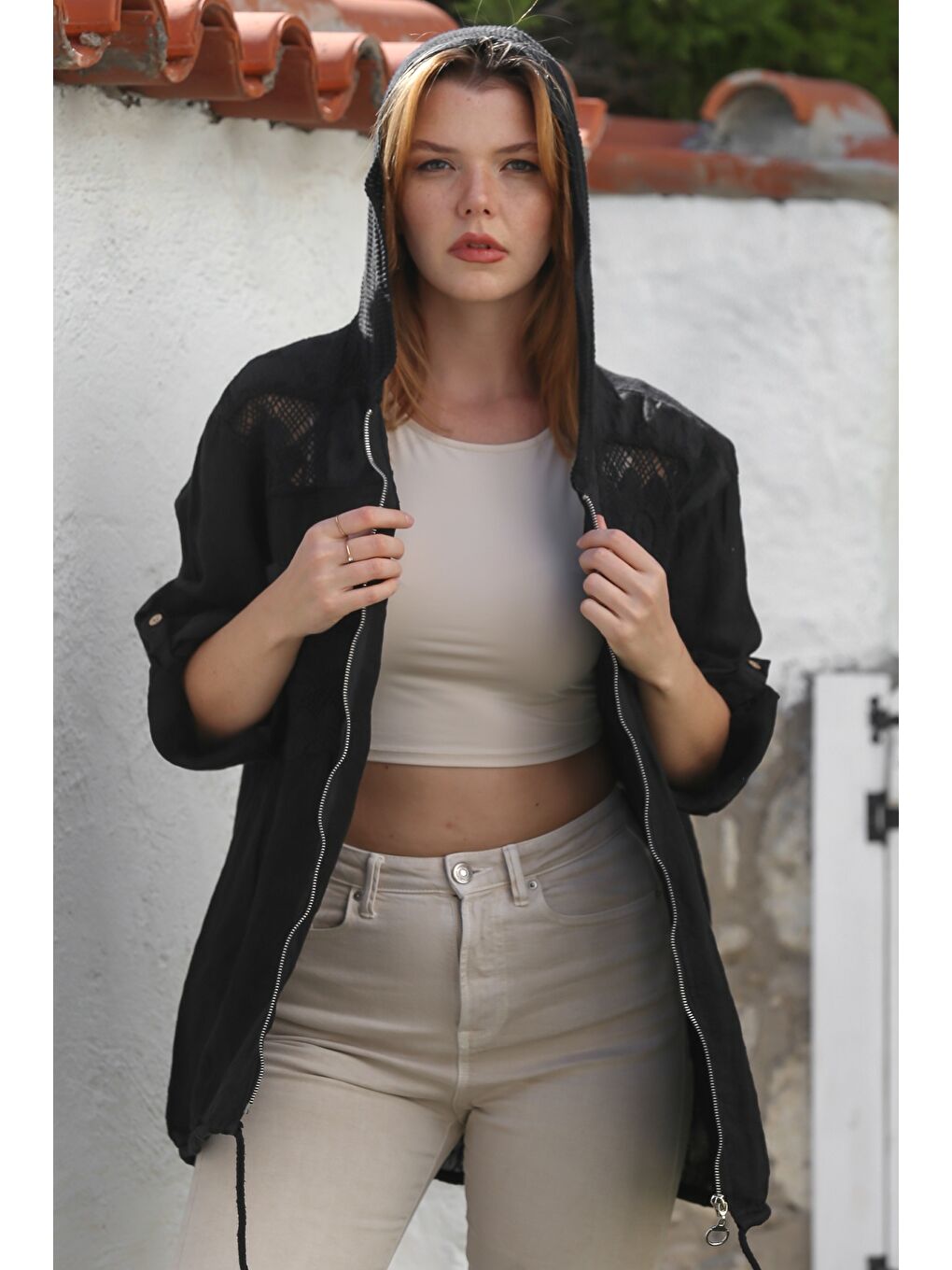 İtalyan Siyah Kapüşonlu Düğmeli Uzun Kollu Fermuarlı Cepli File Detaylı Keten Dokuma Ceket 75 65-1