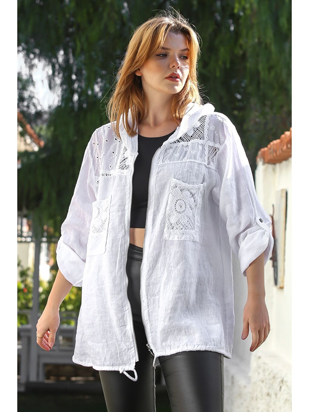 İtalyan Beyaz Kapüşonlu Düğmeli Uzun Kollu Fermuarlı Cepli File Detaylı Keten Dokuma Ceket 75 65-7