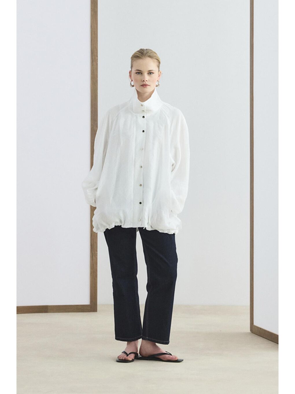 Dik Yaka Büzgülü Bomber Ceket Ekru-3