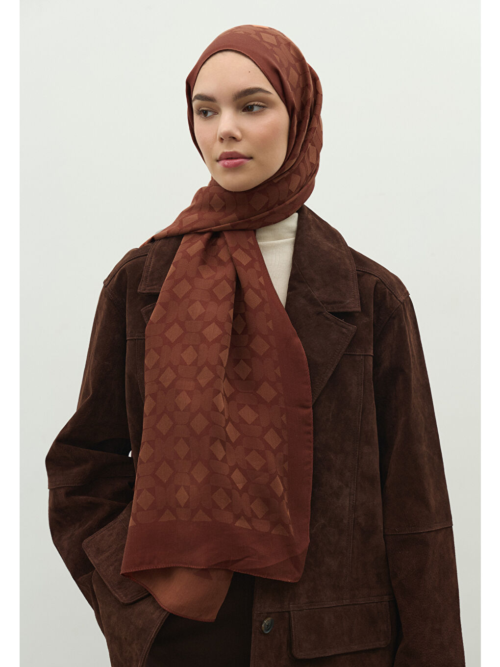 Kahverengi OSLO PAMUK FLOŞ JAKARLI ŞAL KİREMİT-2