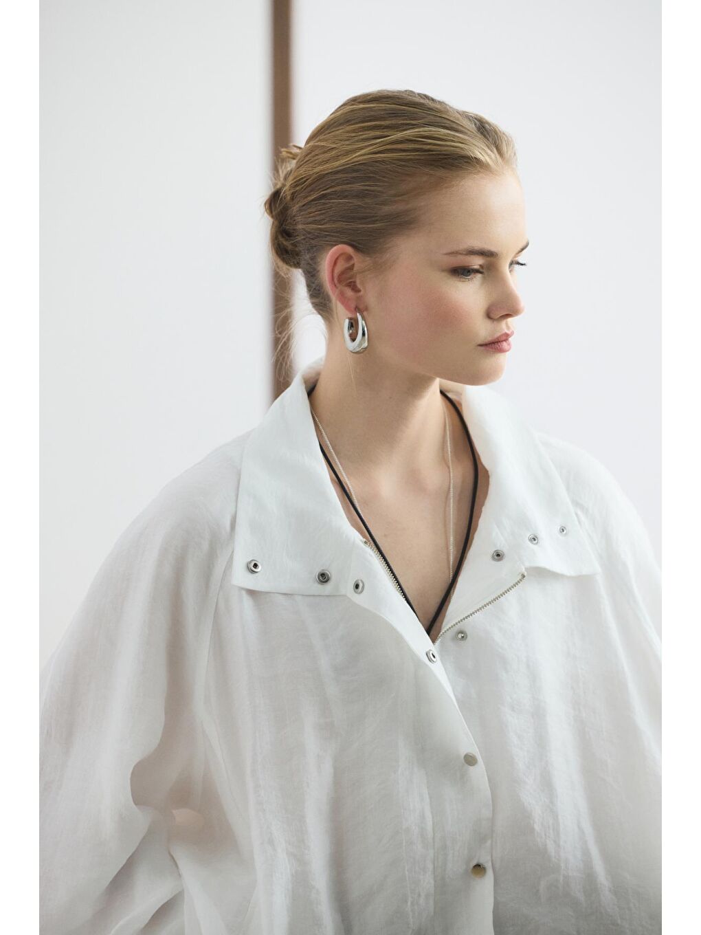 Dik Yaka Büzgülü Bomber Ceket Ekru-6