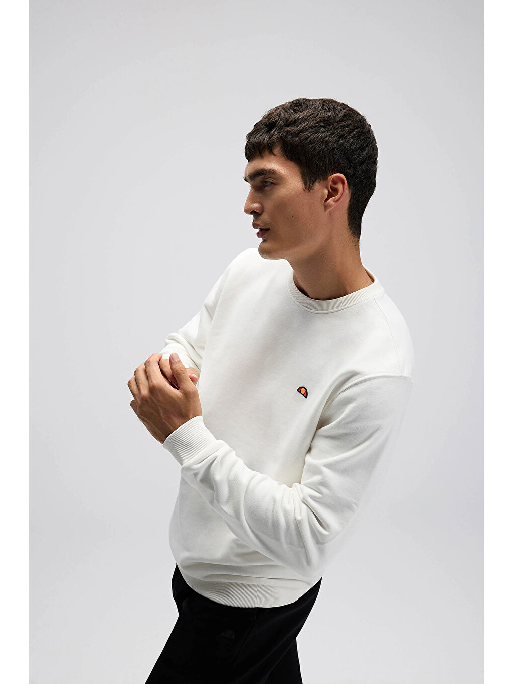 Beyaz Pamuklu Regular Fit Bisiklet Yaka Logolu Sweat EM579-OF-1