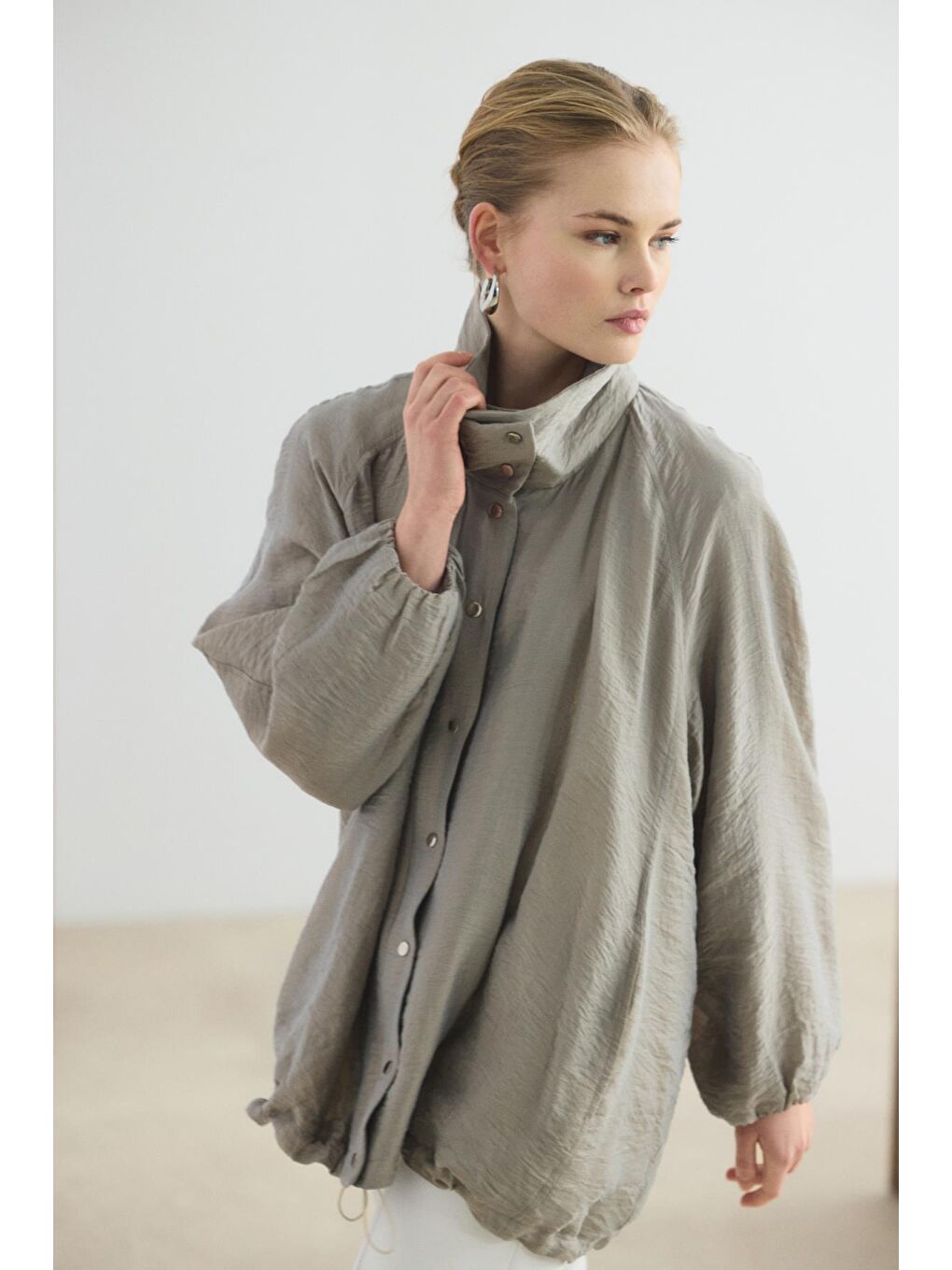 Bej Dik Yaka Büzgülü Bomber Ceket Vizon