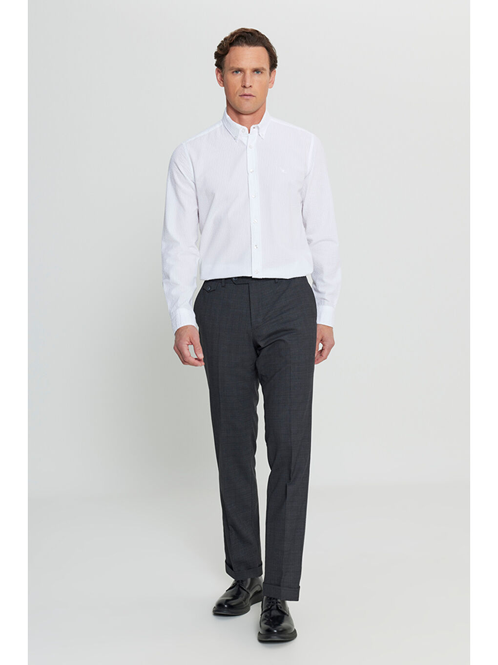 Erkek Siyah Comfort Fit Rahat Kesim Beli Lastikli Yan Cep Desenli Pantolon-1