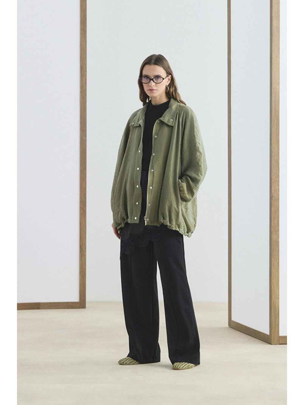 Yeşil Dik Yaka Büzgülü Bomber Ceket Zeytin-4