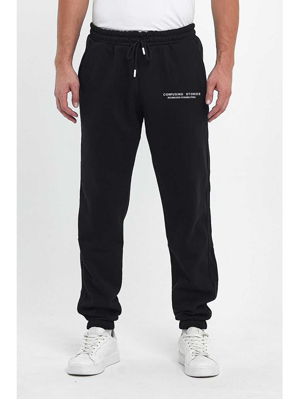 Siyah Regular Fit Beli Lastikli Rahat Pamuklu Confusing Stories Baskılı Erkek Eşofman Altı RF0418