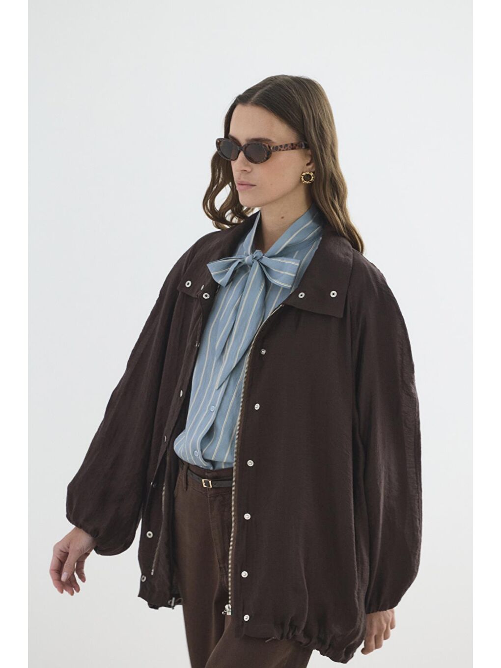 Dik Yaka Büzgülü Bomber Ceket Kahverengi-2