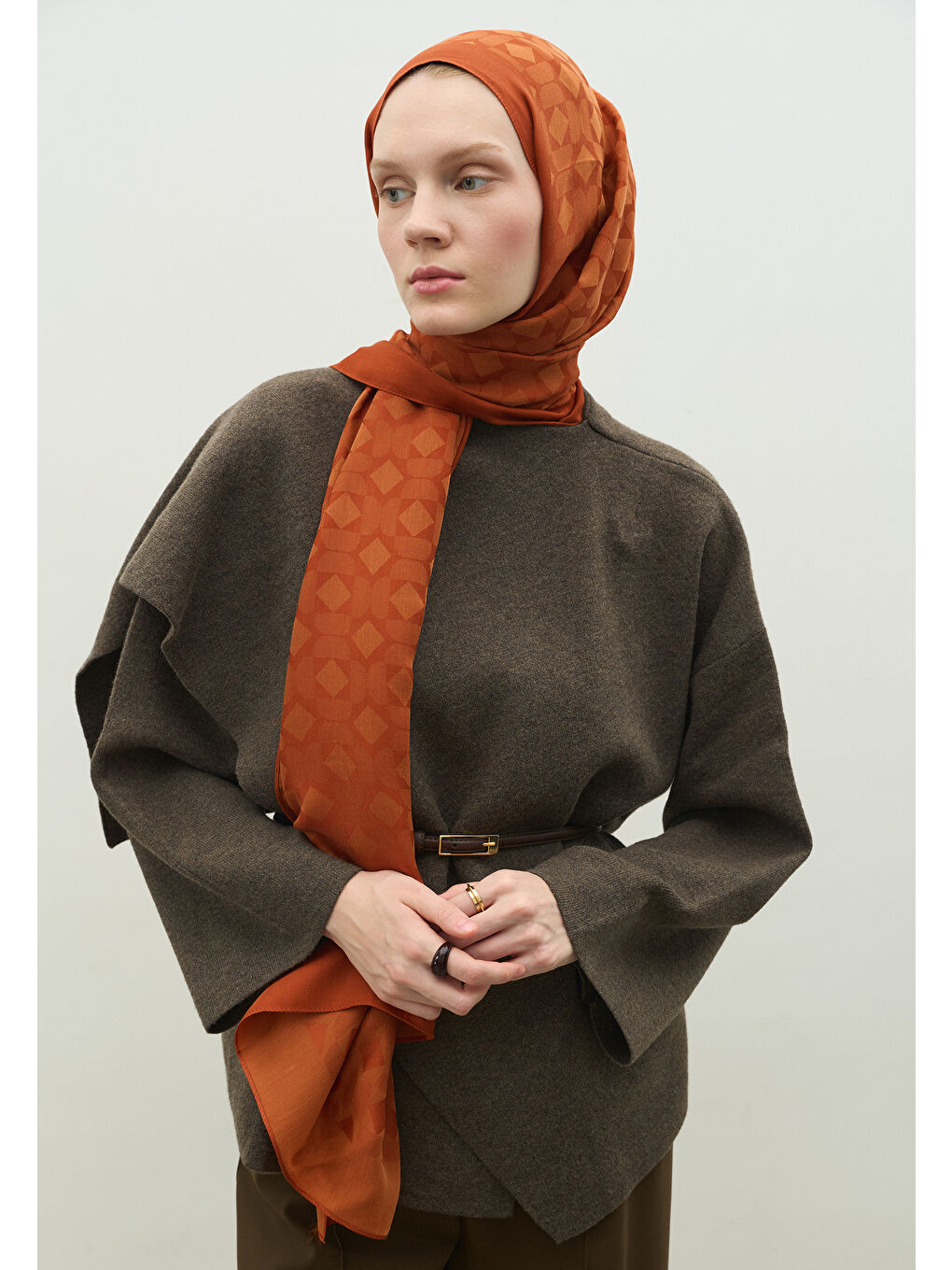 Kahverengi OSLO PAMUK FLOŞ JAKARLI ŞAL TARÇIN KABUĞU-2