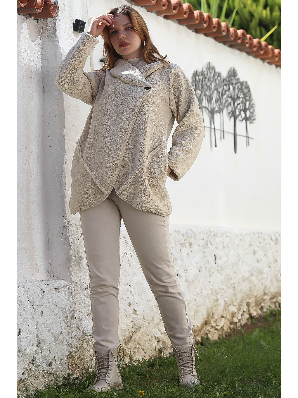 Ekru Krem Şal Yaka Uzun Kol Cepli Casual Pelüş Dokuma Ceket 80 65-5