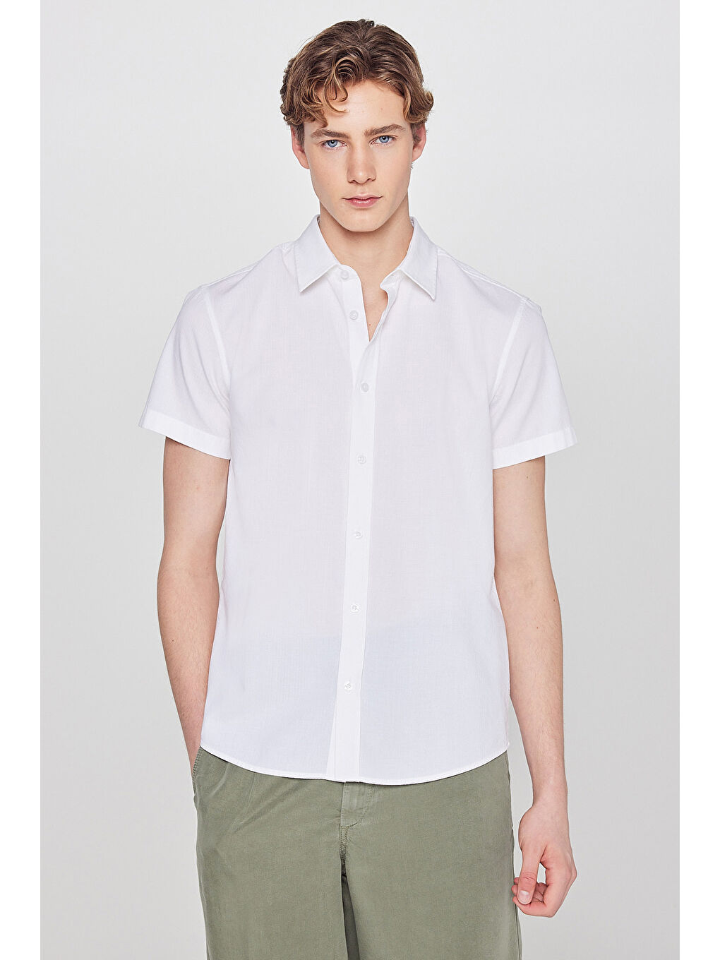 Beyaz Kısa Kollu Gömlek