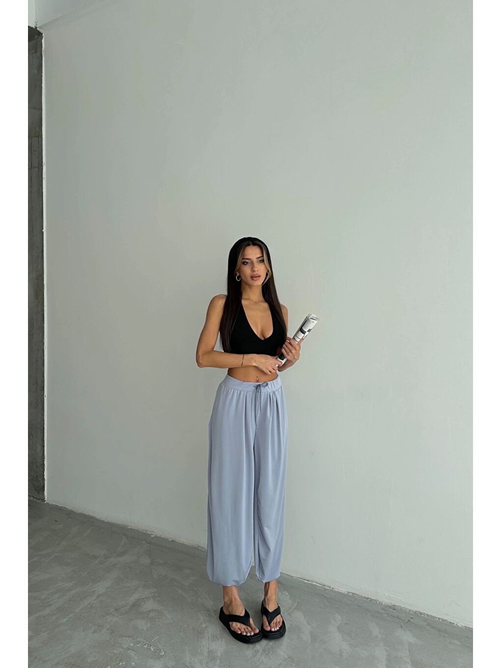 Kadın Gri Bağcıklı Geniş Paça Pantolon 1018-E001-1