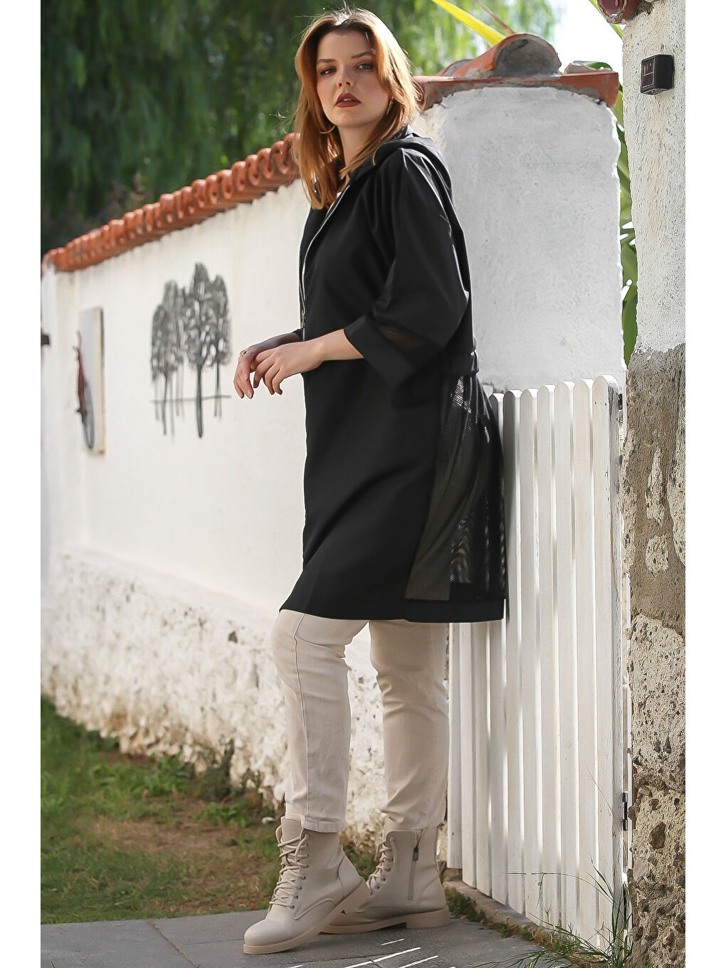 Siyah Kapüşonlu Uzun Kol Fermuarlı İnce File Detaylı Yağmurluk Casual Dokuma Ceket 92 65-6