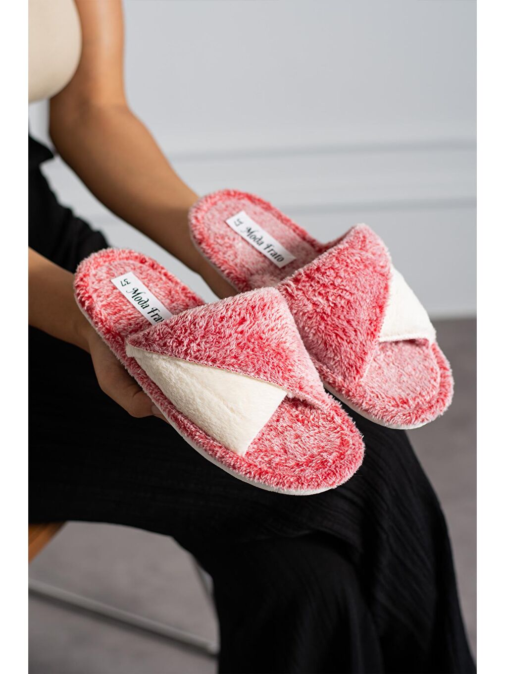 Pembe BELLA Çapraz Kadın Ev Terliği Kışlık Terlik Sessiz Taban-1